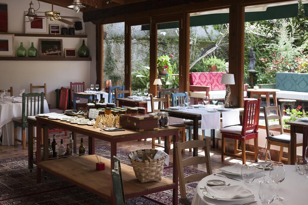 Oviñana Hotel Restaurante Cabo Vidio מראה חיצוני תמונה
