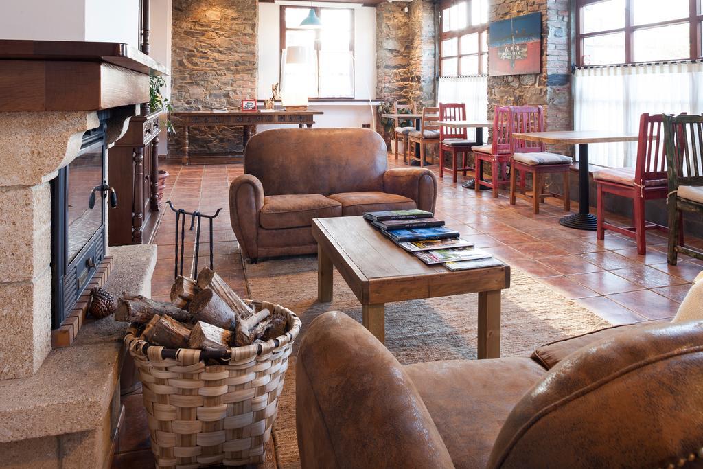 Oviñana Hotel Restaurante Cabo Vidio מראה חיצוני תמונה