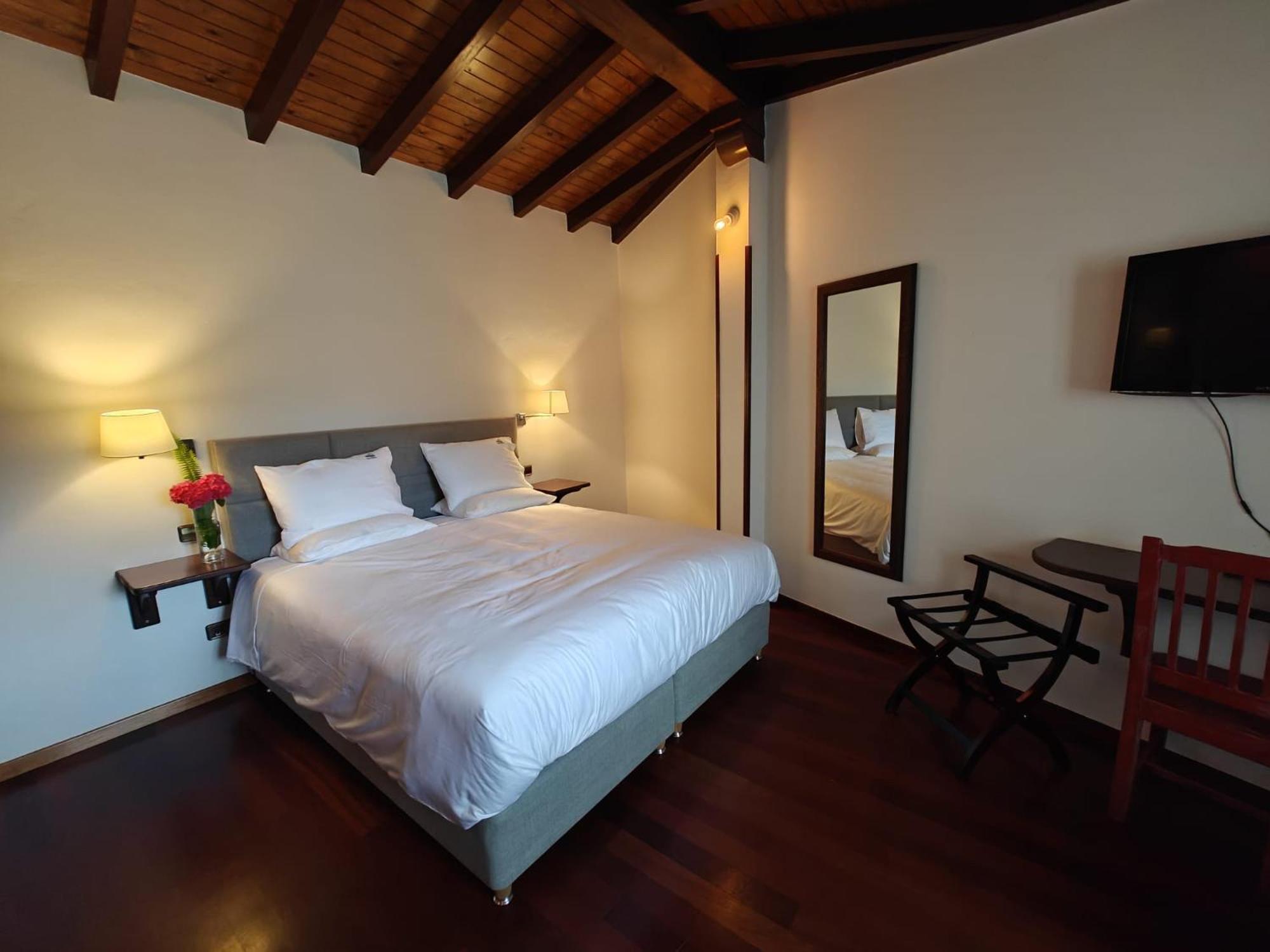 Oviñana Hotel Restaurante Cabo Vidio מראה חיצוני תמונה